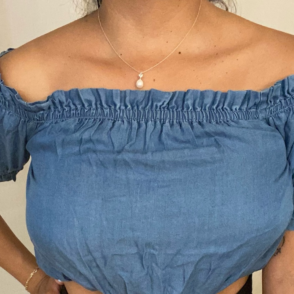 Small Iris crop top